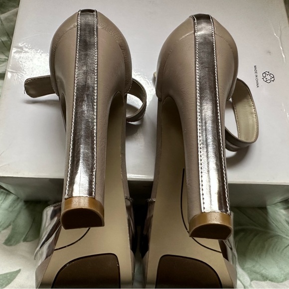 Nine West Cmon Platform Peep Toe heels in size 9 1/2 M - Picture 8 of 14